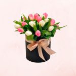 Box de 30 Tulipanes Blancos y Rosados