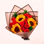Ramo de 10 Rosas y 3 Girasoles