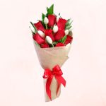 Ramo de Rosas Rojas Importadas y Tulipanes