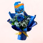 Ramo Hot wheels con una Rosa